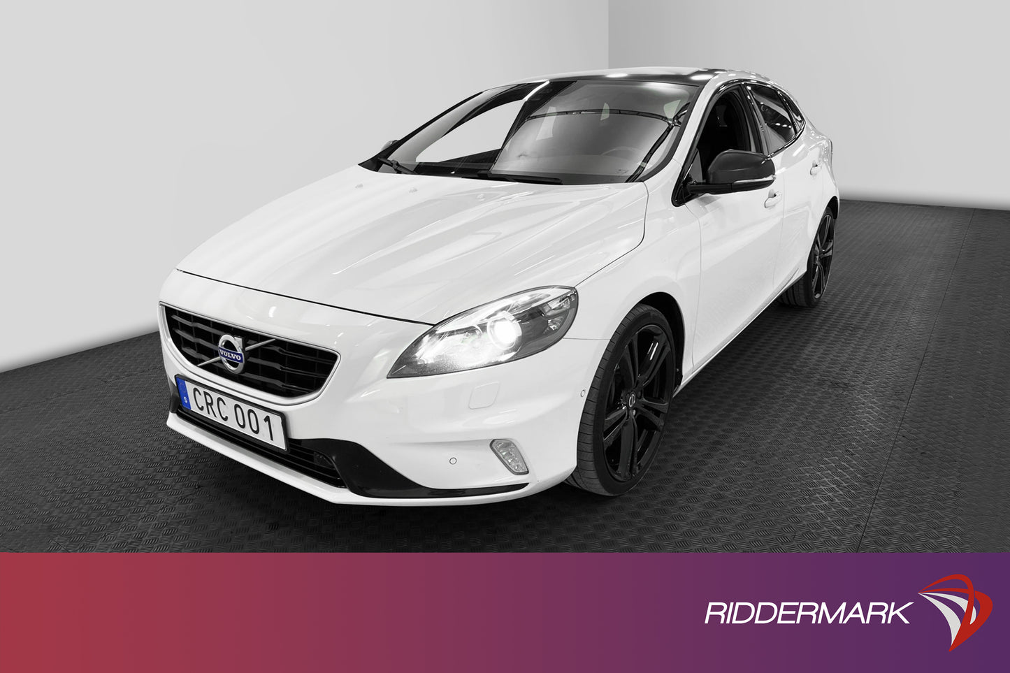 Volvo V40 T5 253hk  Carbon Edition Navi H&K Drag VOC