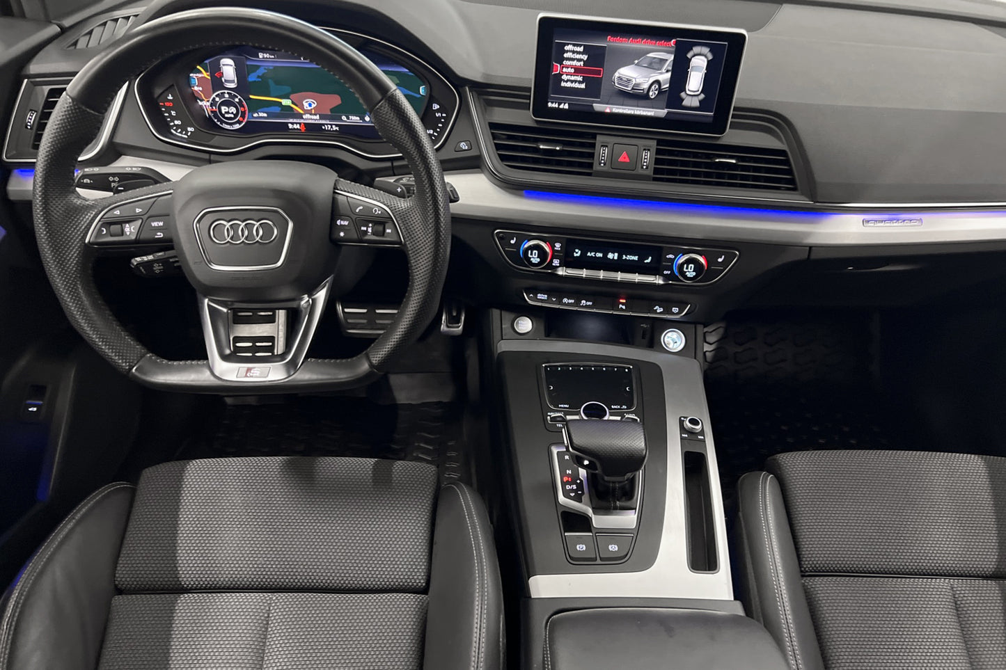 Audi Q5 40 TDI Quattro 190hk  S-line GPS D-värm Cockpit Drag