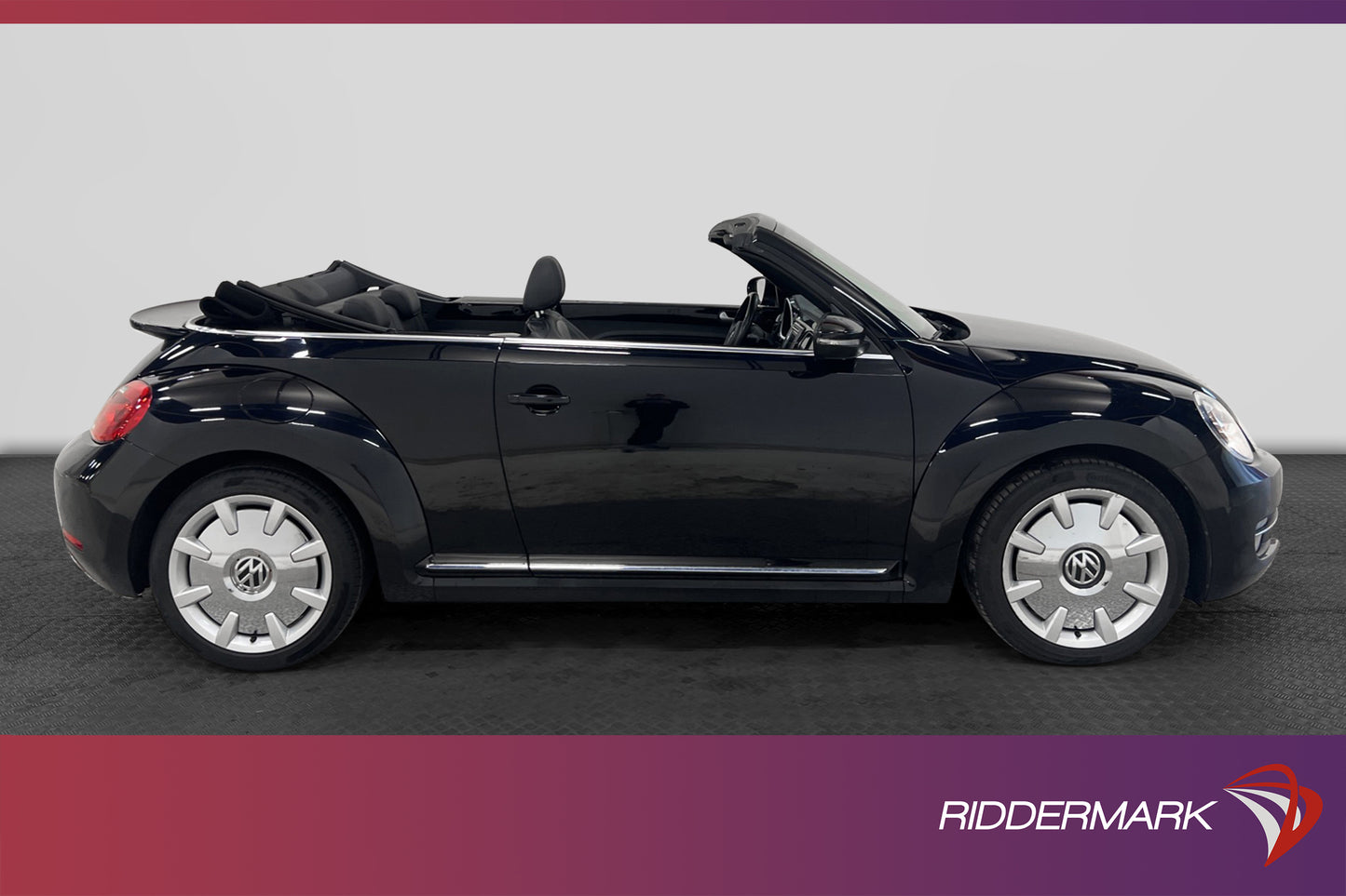 Volkswagen Beetle Cabriolet 2.0 220hk Sensorer Skinn Välserv