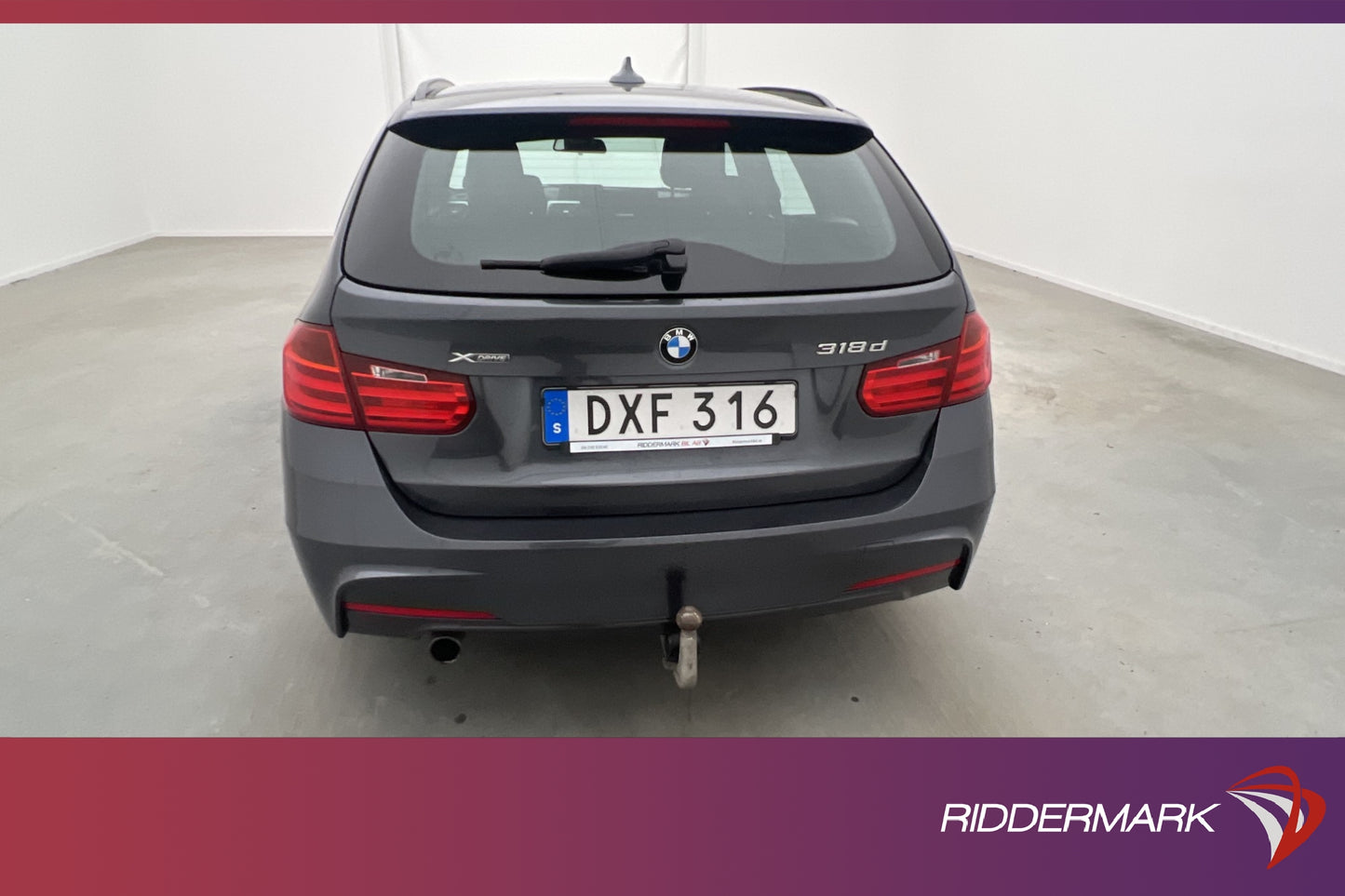 BMW 318 d xDrive Touring M Sport Sensorer Drag Välservad