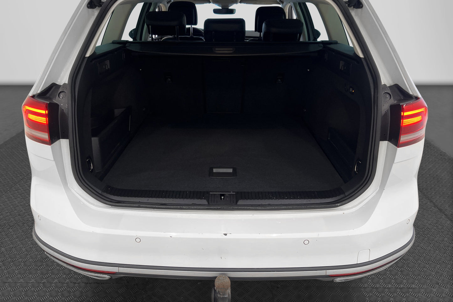 Volkswagen Passat Alltrack 2.0 TDI 4M Skinn D-värm Cockpit