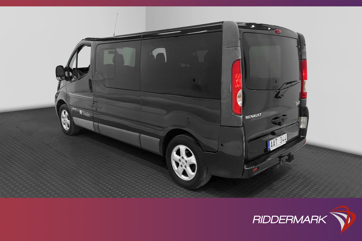 Renault Trafic Kombi Black Edt Lång 2.0dCi Dragkrok 9-Sits