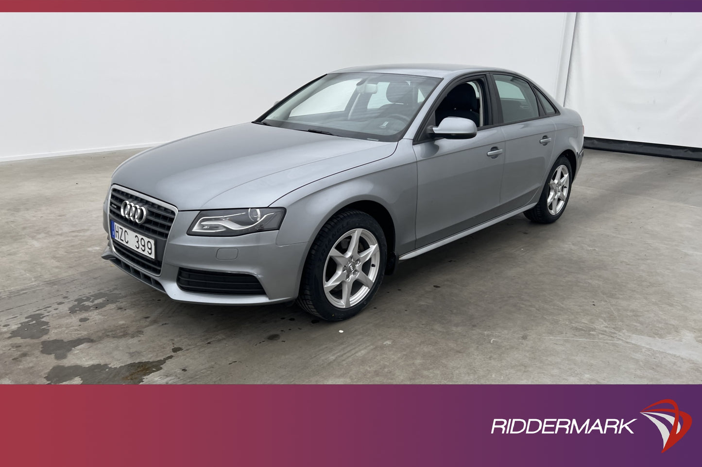 Audi A4 Sedan 2.0 TDI Quattro 143hk Dragkrok Välservad