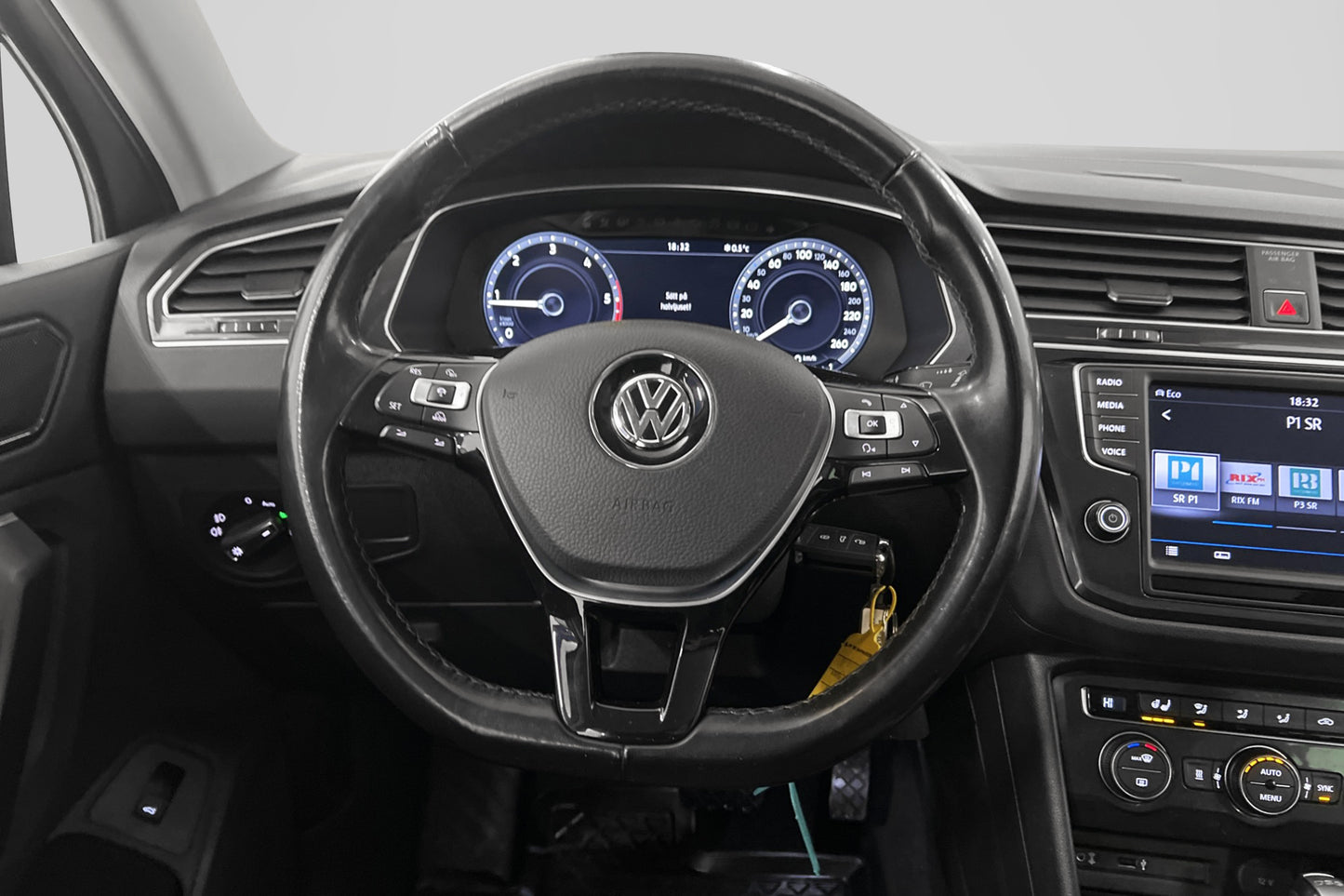 Volkswagen Tiguan 2.0 TDI 4M Cockpit D-Värm Pano B-Kamera