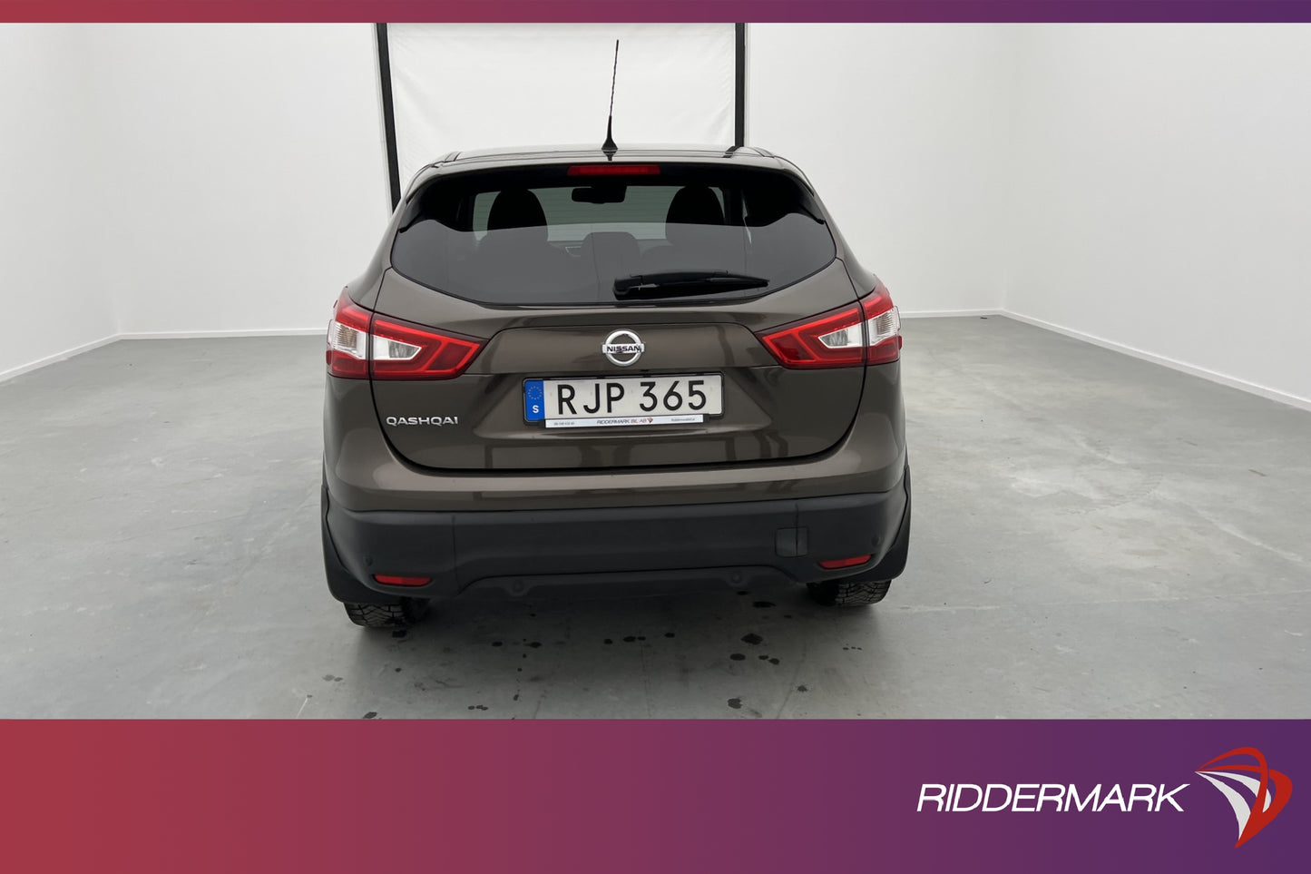 Nissan Qashqai 1.5 dCi 110hk N-Connecta 360° Navi Sensorer