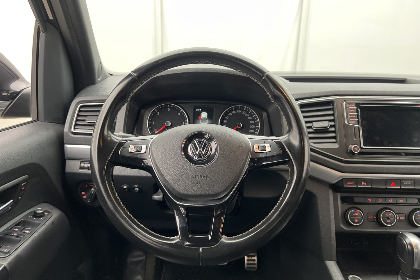 Volkswagen Amarok Aventura 258hk 4M Värmare Drag skinn Moms