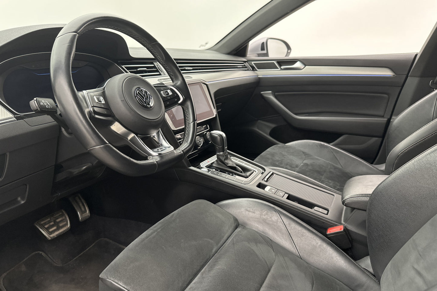 Volkswagen Arteon 2.0 TDI 4M 190hk R-Line Cockpit Värm 360°