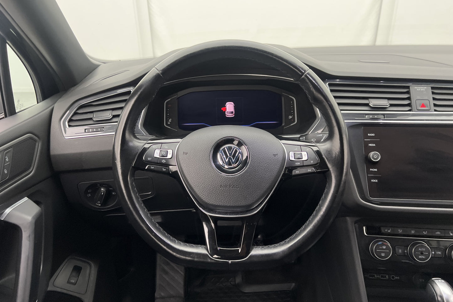 Volkswagen Tiguan Allspace 2.0 TDI 4M R-line Cockpit 7-sits