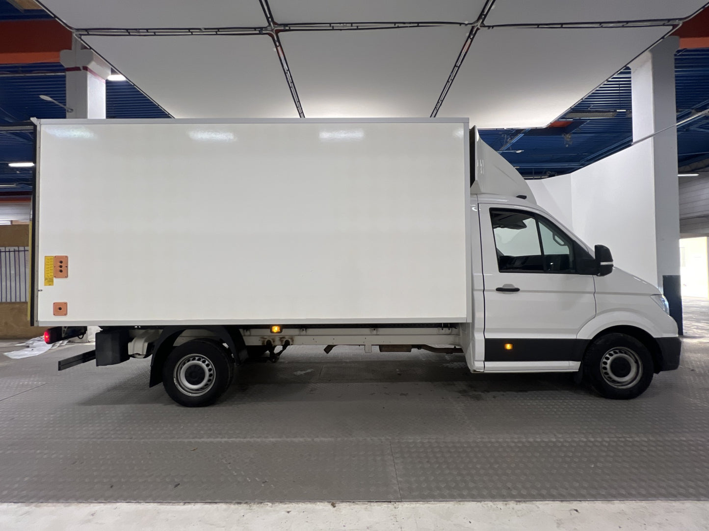 Volkswagen Crafter  2.0TDI 177hk Bakgavellyft  Värmare Moms