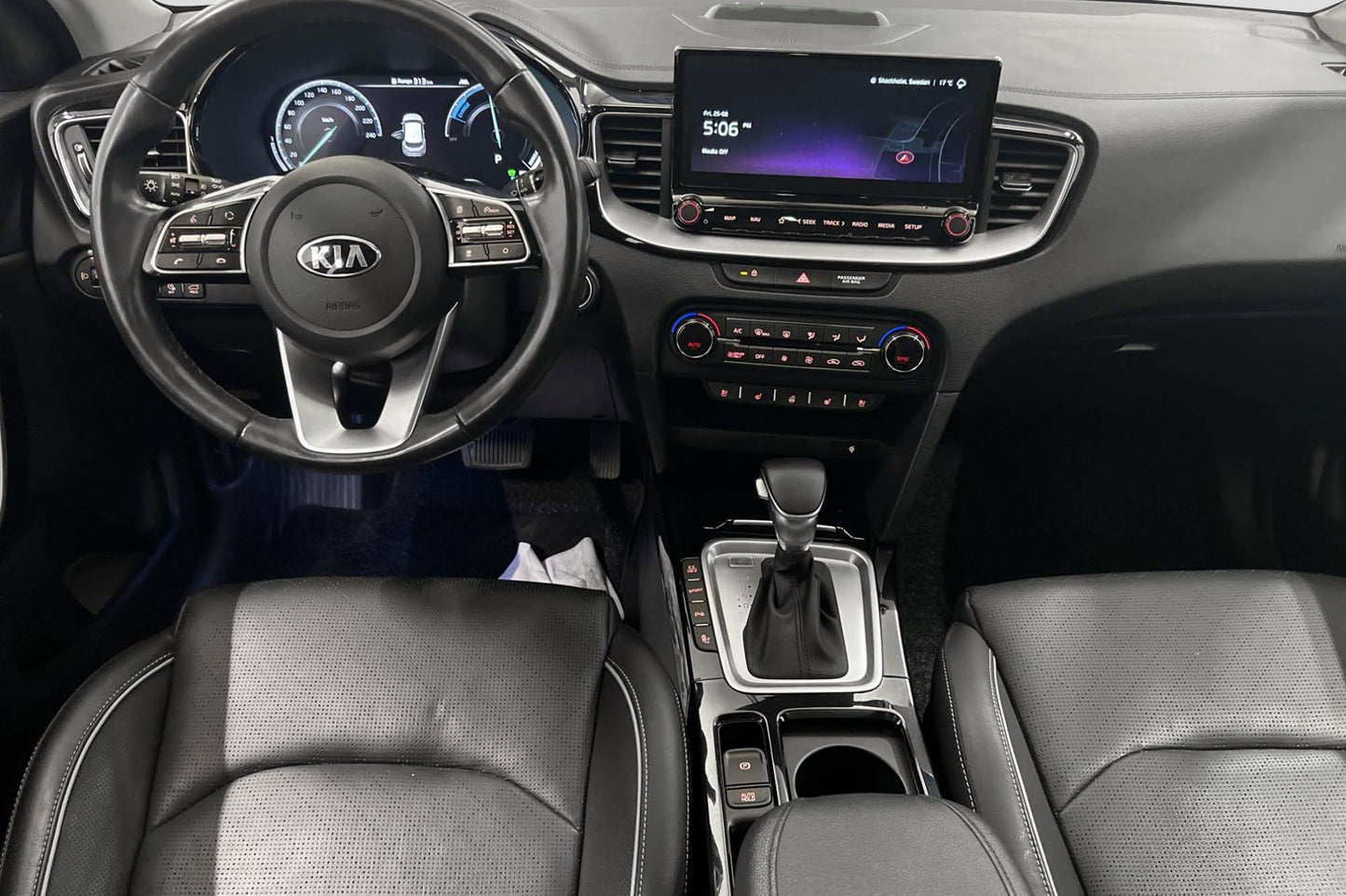 Kia XCeed Plug-in Hybrid 141hk Pano Skinn Kamera Navi MOMS