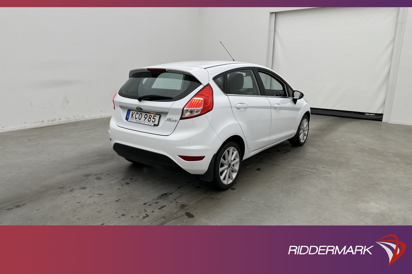 Ford Fiesta 1.0 80hk Titanium Bluetooth Lågskatt 0.38L/Mil