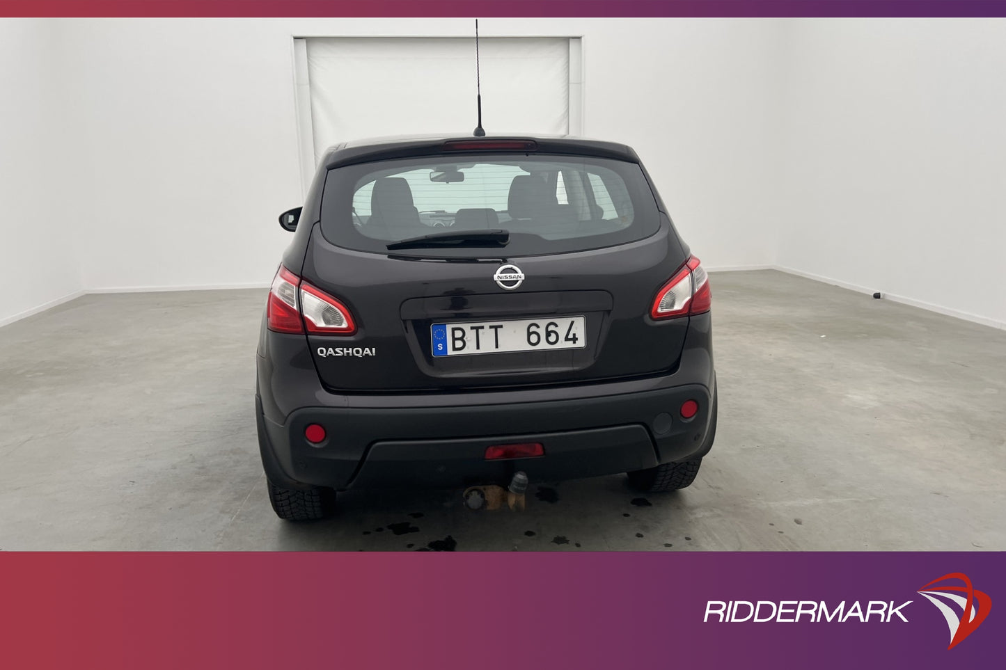 Nissan Qashqai 1.6 117hk Dragkrok En brukare Välservad