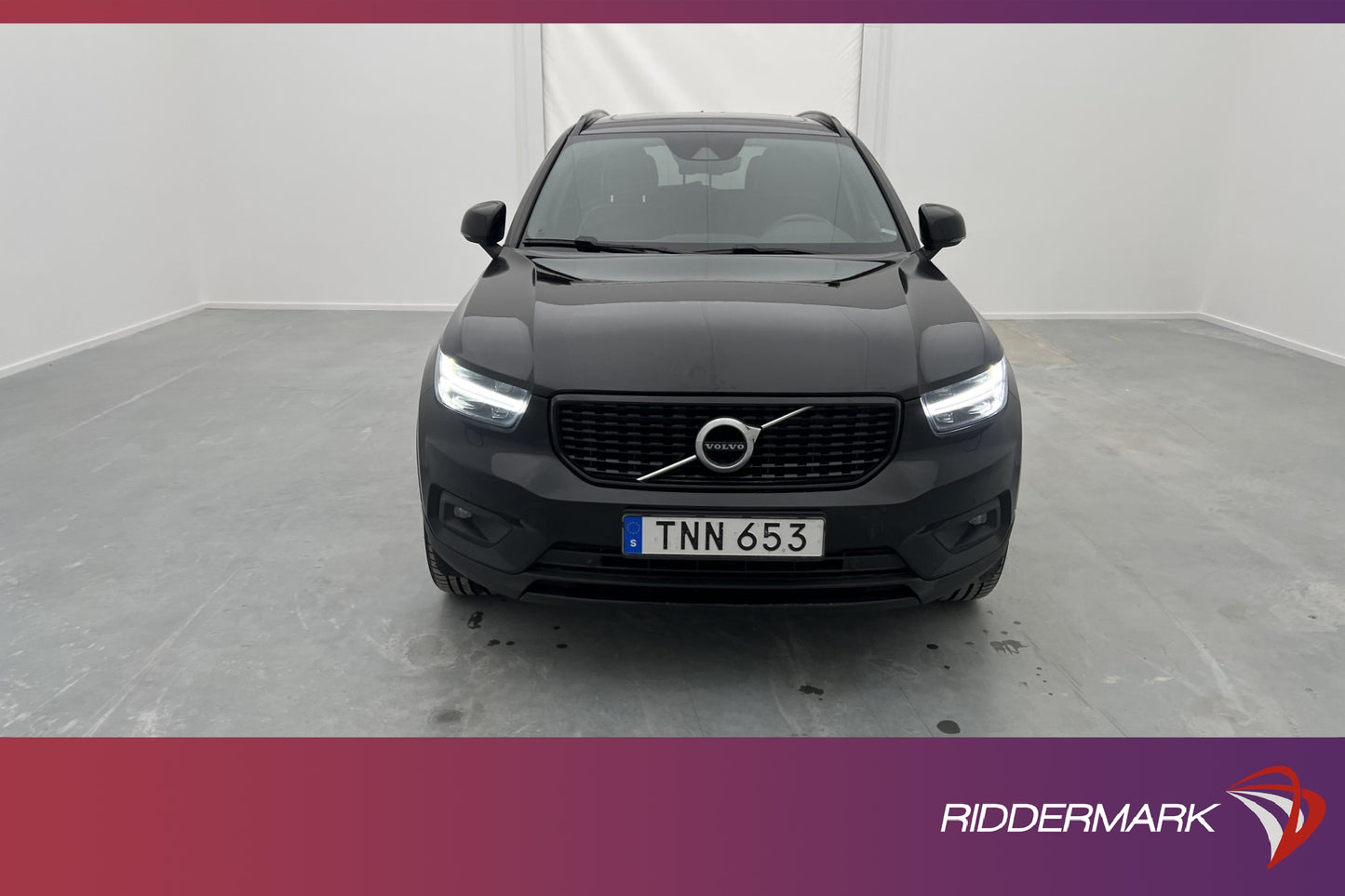 Volvo XC40 D4 AWD 190hk R-Design Kamera Navi VOC BLIS