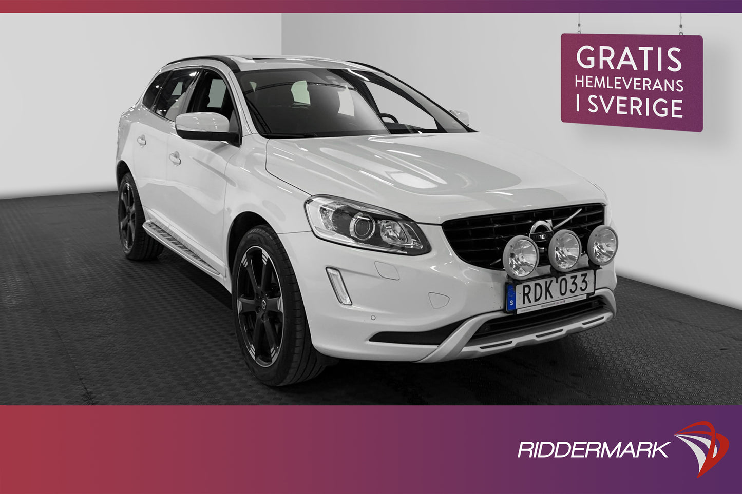 Volvo XC60 D5 220hk AWD Momentum Panorama D-värm Navi Drag