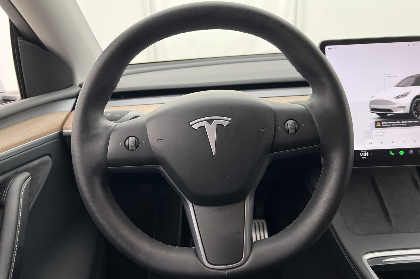 Tesla Model Y Performance AWD FSD Dragkrok Sv.Såld MOMS