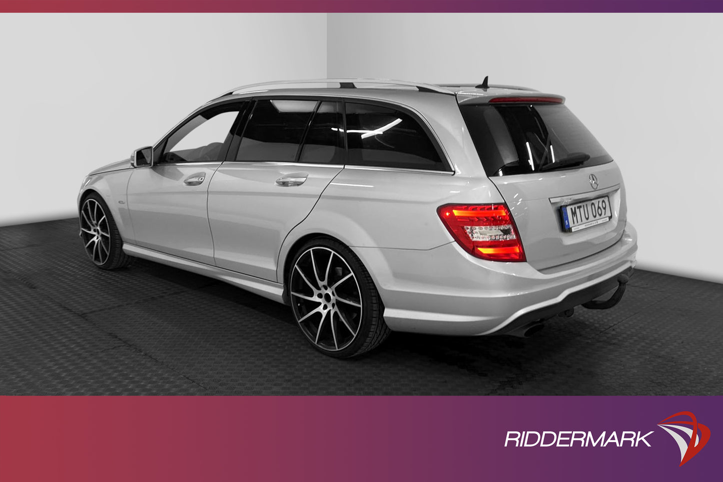 Mercedes-Benz C 180 T BlueEfficiency 156hk AMG Drag 20"