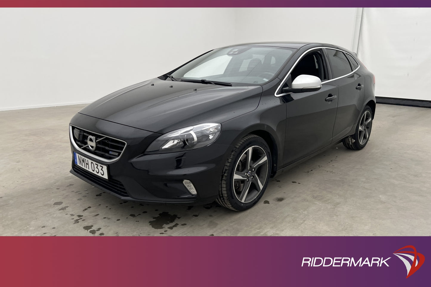 Volvo V40 T5 254hk R-Design VOC P-Värm Navi Skinn