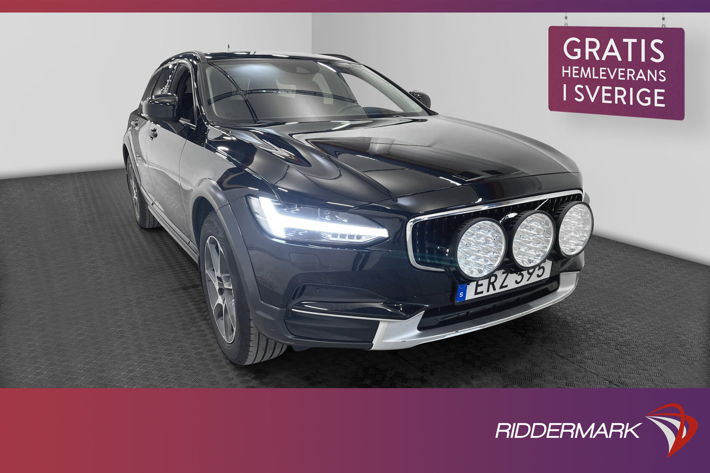 Volvo V90 Cross Country D4 AWD D-värm VOC App-connect