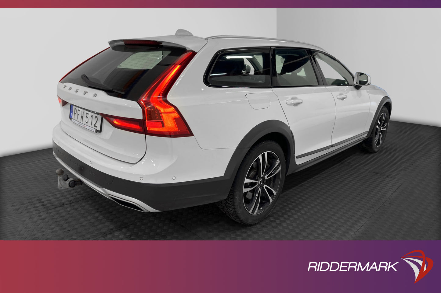 Volvo V90 Cross Country D4 AWD Inscription Pro D-värm VOC