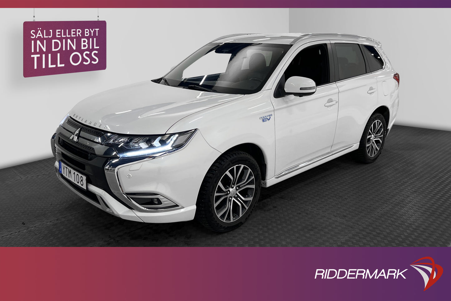 Mitsubishi Outlander P-HEV Hybrid 4WD Business X 360° Drag