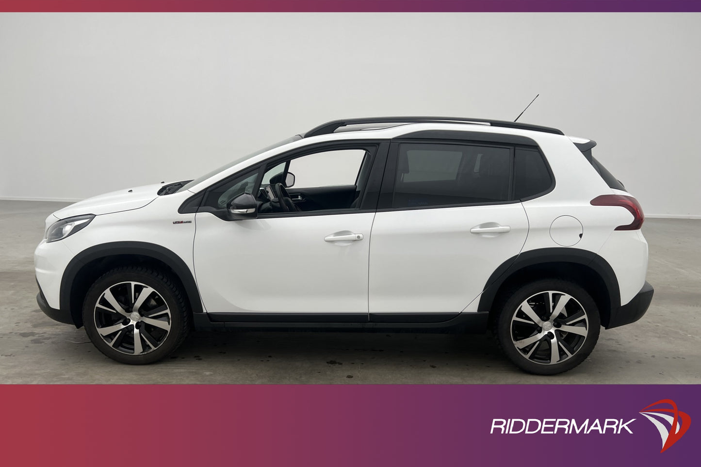 Peugeot 2008 PureTech 130hk GT-Line Pano Sensorer Välservad