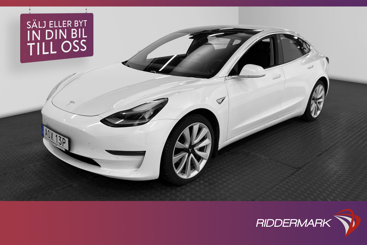 Tesla Model 3 Long Range AWD 440hk Svensksåld Moms Leasbar