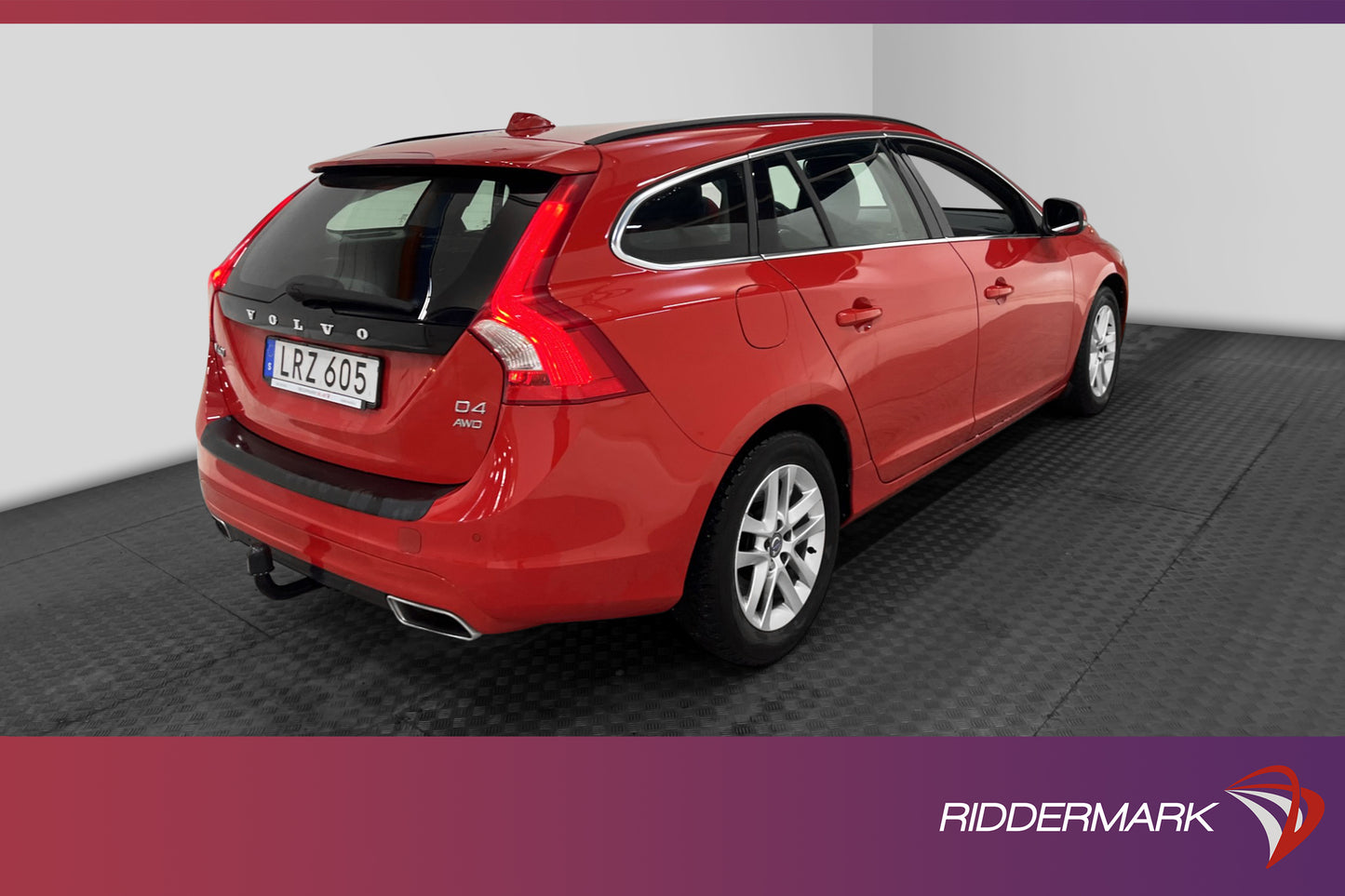 Volvo V60 D4 181hk AWD Momentum Drag D-Värm Nyservad