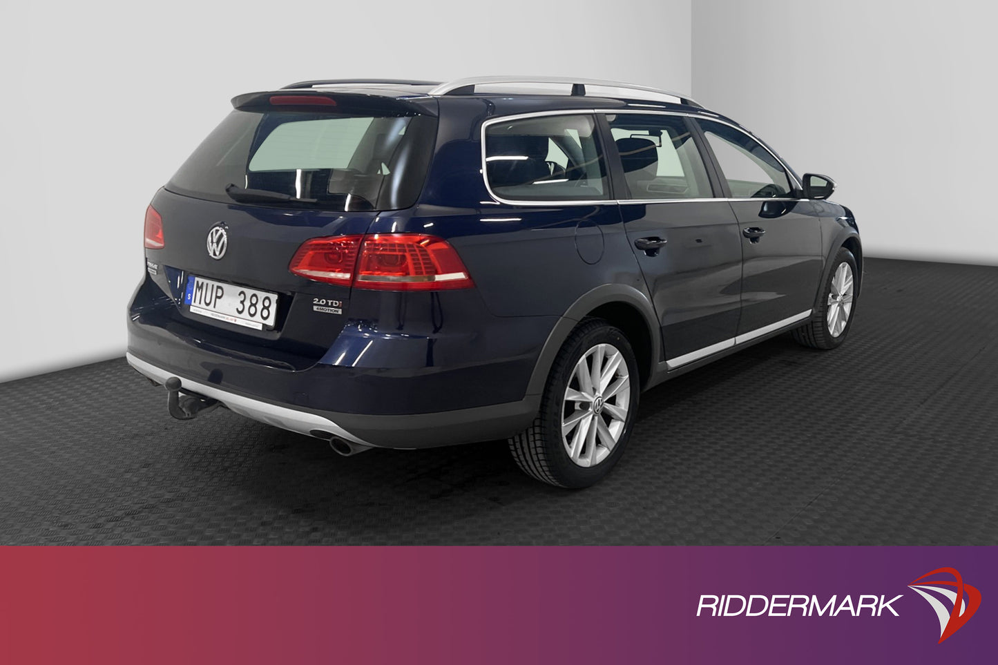 Volkswagen Passat Alltrack 2.0 TDI 170hk 4M B-Kamera Skinn