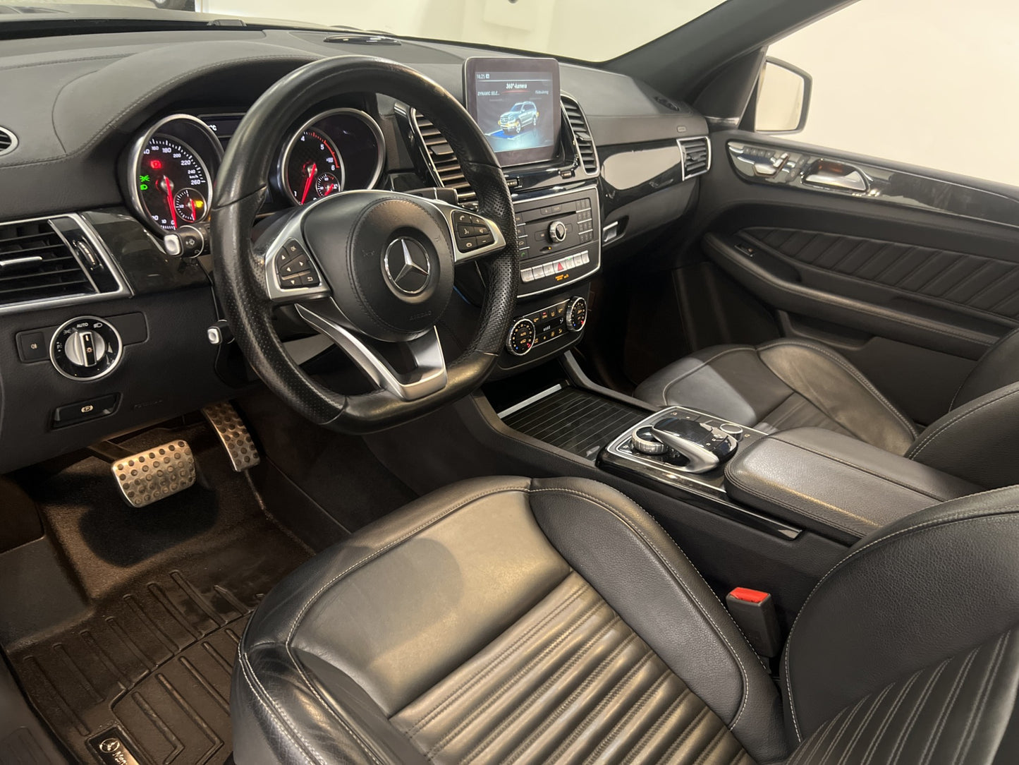 Mercedes-Benz GLS 350 d 4M AMG 7-sits Pano 360° H/K Luftj