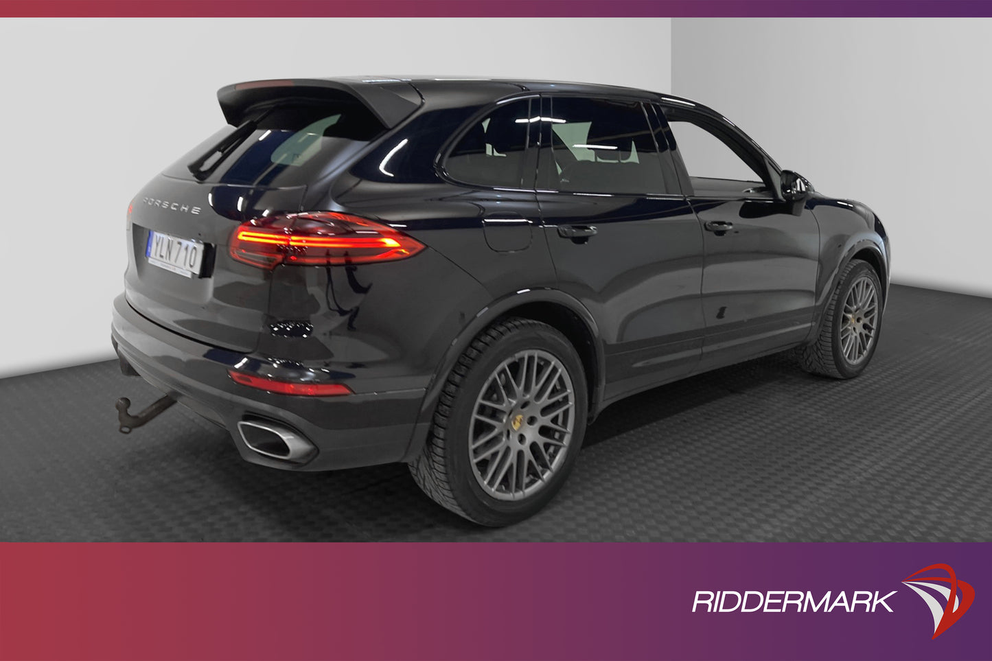 Porsche Cayenne Diesel Platinum Edition Navi D-värme 262hk