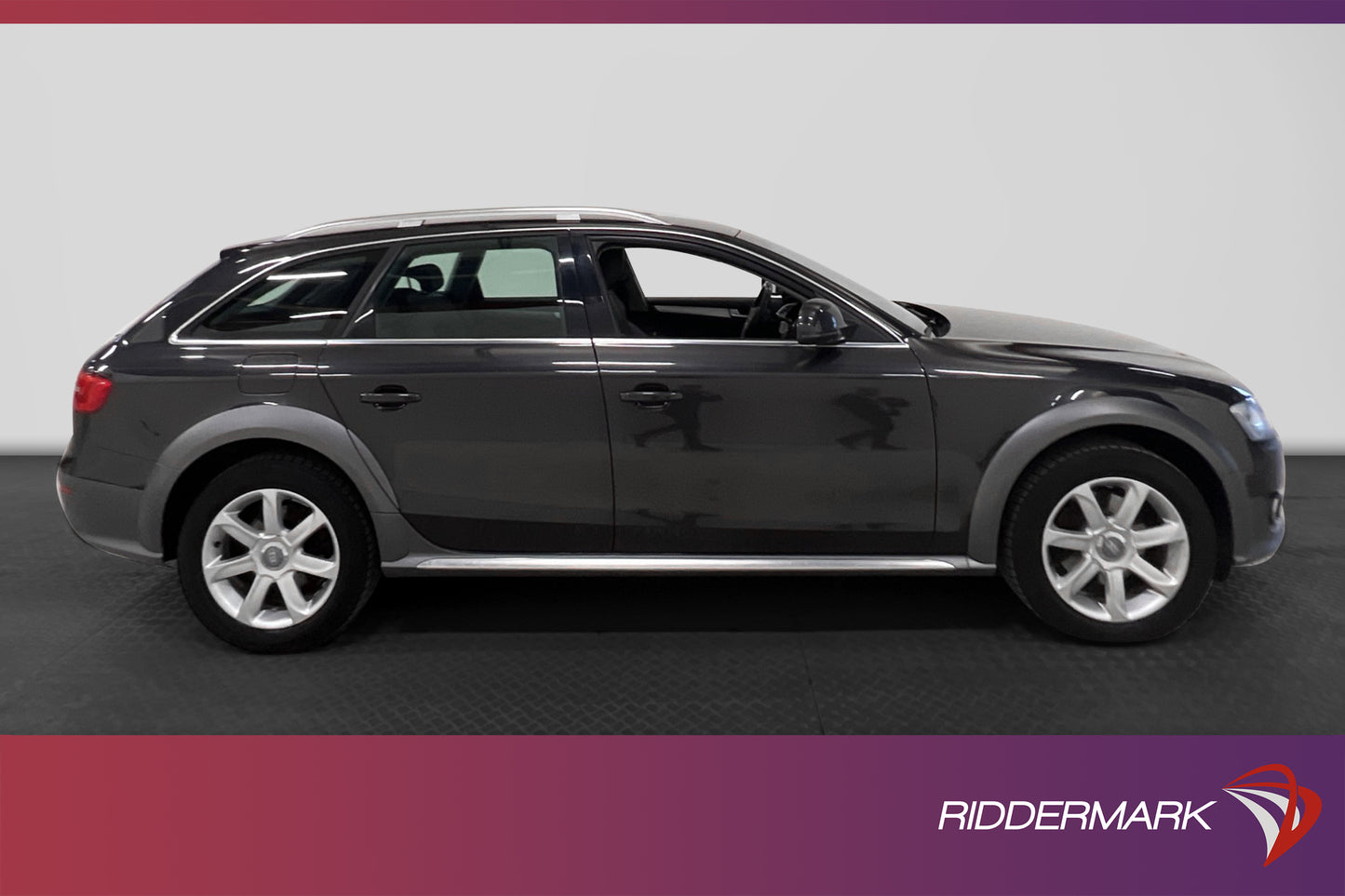 Audi A4 allroad Q 2.0 TDI 177hk Halvskinn Drag P-sensorer