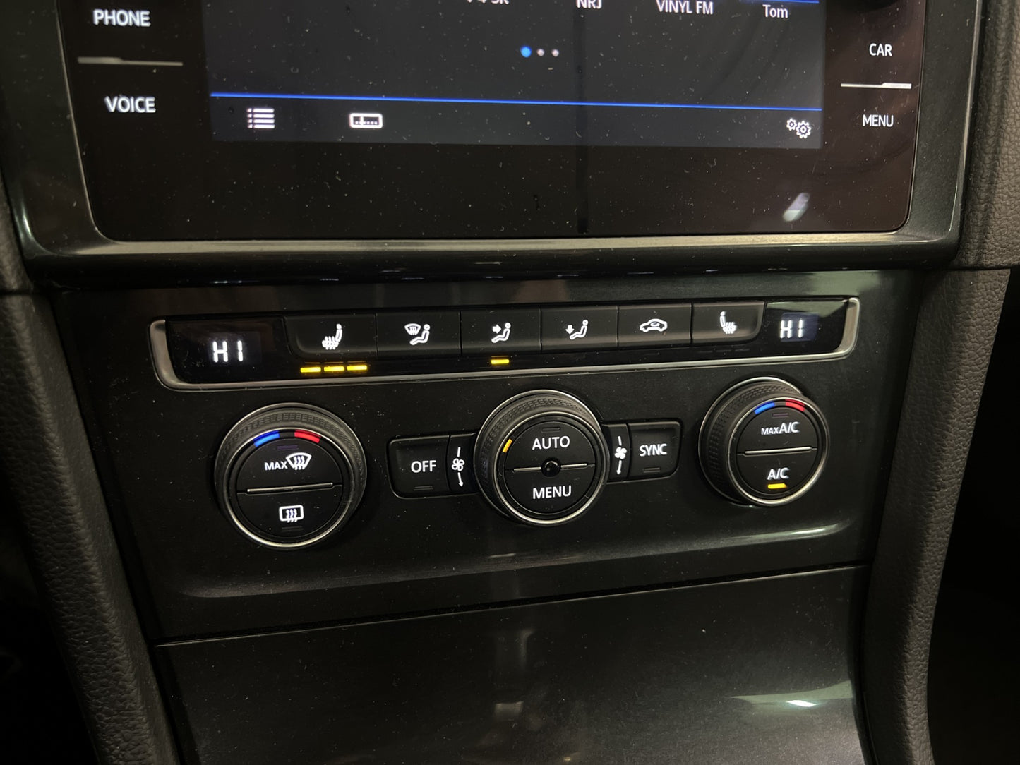 Volkswagen Golf 1.0 TSI CarPlay M-värme 110hk