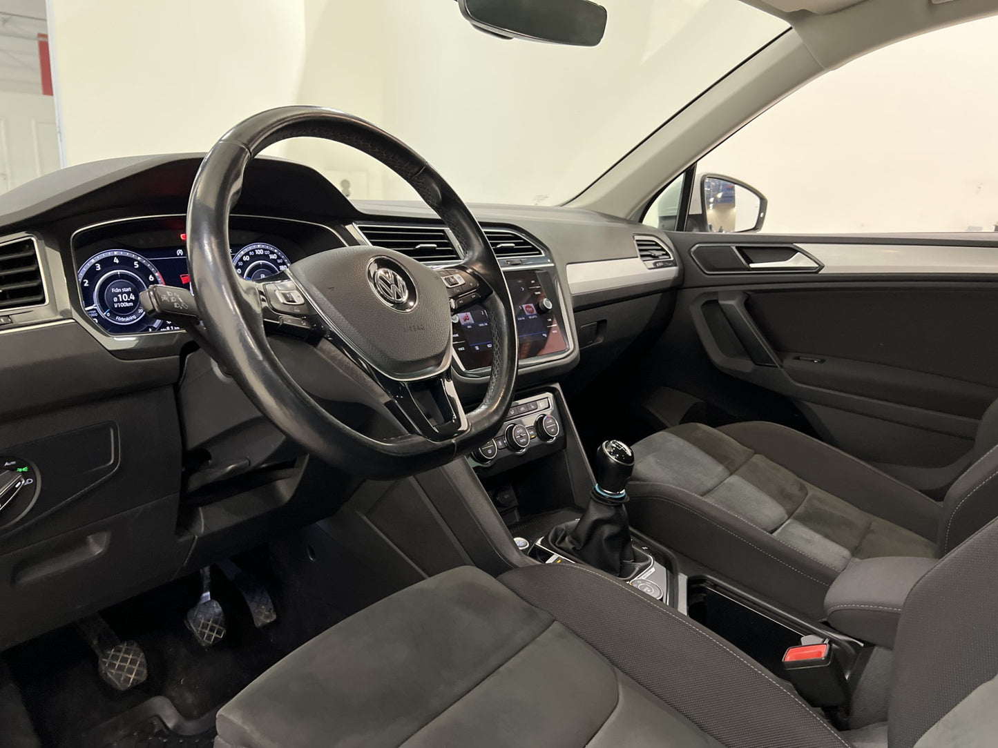 Volkswagen Tiguan TSI 4M 150hk Executive Cockpit Värm Drag