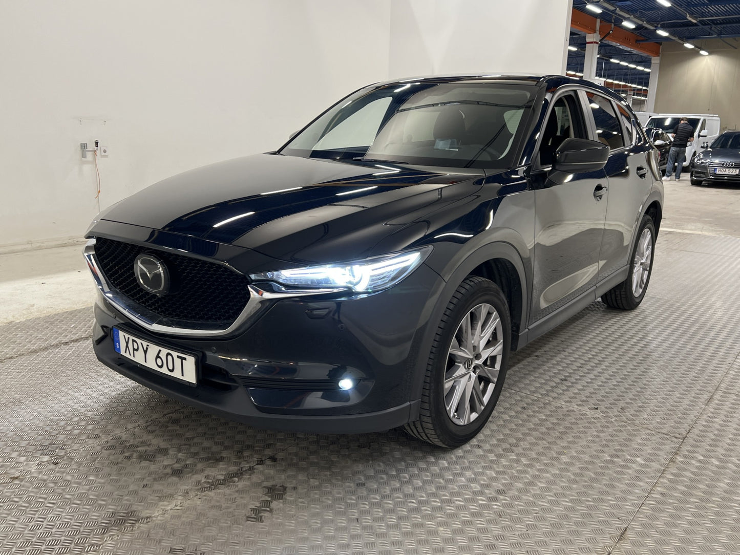 Mazda CX-5 2.0 SKYACTIV-G AWD 165hk Värmare 360° HUD Navi