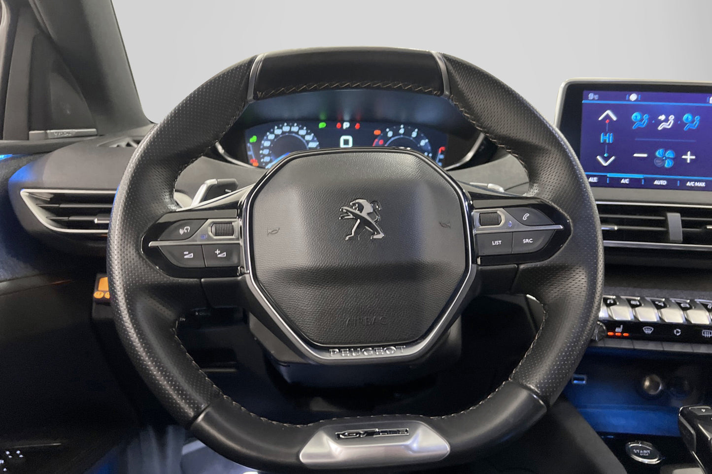 Peugeot 5008 164hk GT-Line 7-sits Värm Focal Kamera Cockpit