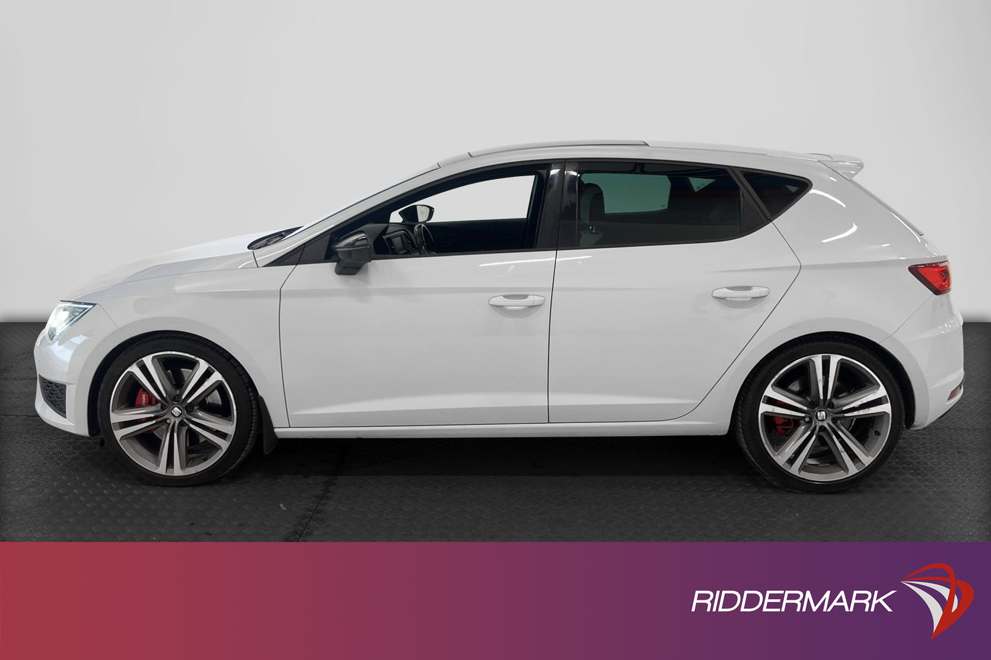 SEAT Cupra Leon 2.0 TSI 280hk Taklucka Välservad PDC