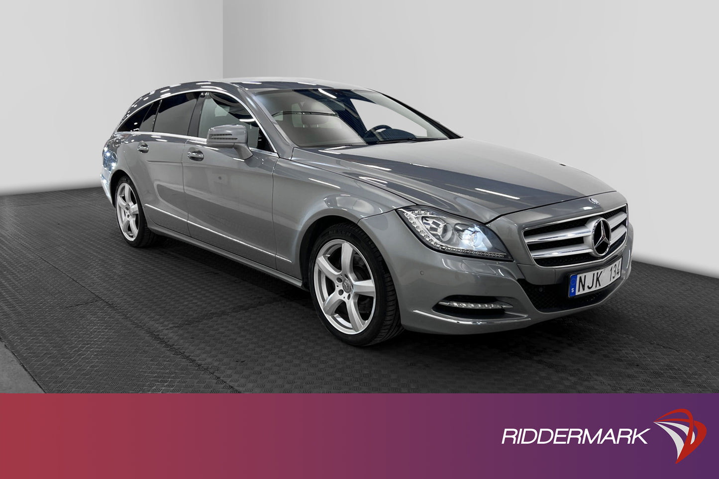 Mercedes-Benz CLS 250 CDI 204hk D-värm Skinn P-sensorer Navi