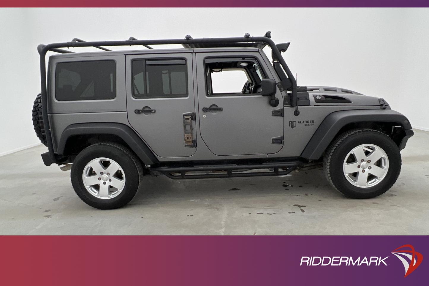 Jeep Wrangler Unlimited 4WD Sahara Vinsch Snorkel Solceller