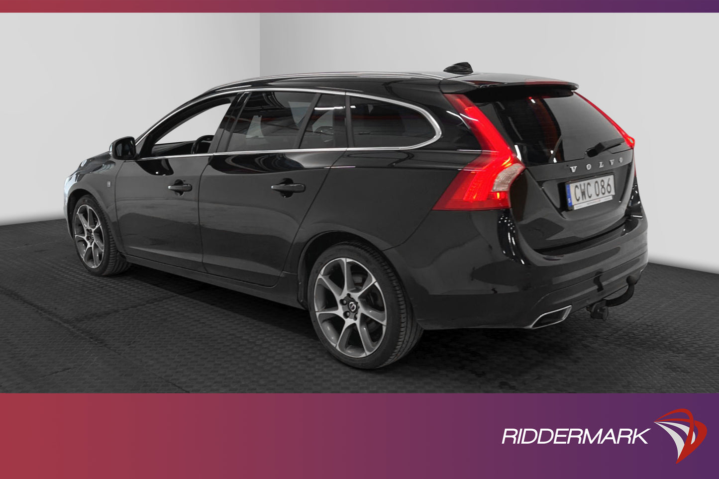 Volvo V60 D4 181hk AWD Ocean Race D-värm VOC Navi Skinn Drag