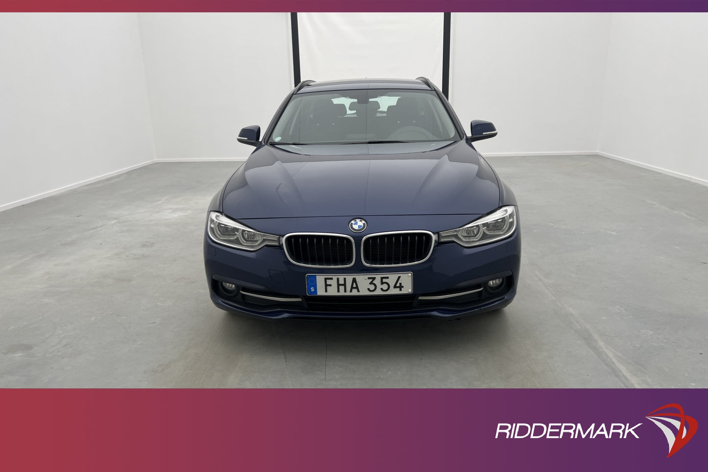 BMW 320 d xDrive Touring 190hk Sport line Dragkrok Välservad