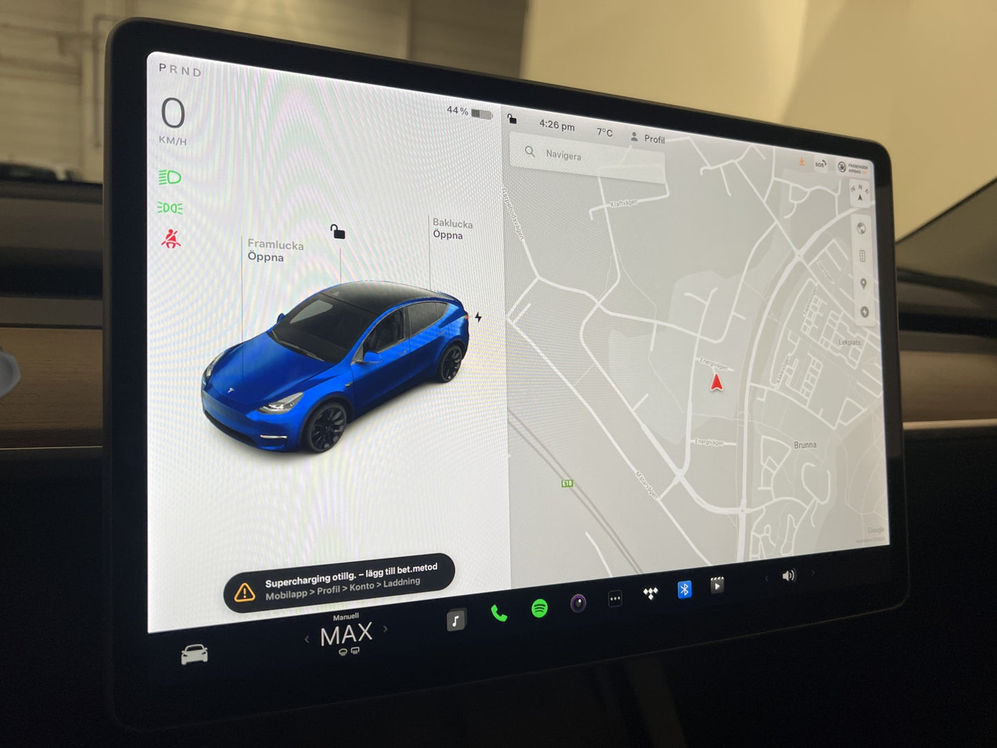 Tesla Model Y Long Range AWD 345hk Pano Sv.Såld AP Drag MOMS