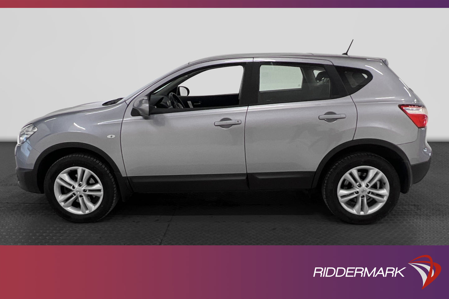 Nissan Qashqai 1.6 CVT 117hk Panorama B-Kamera Navi