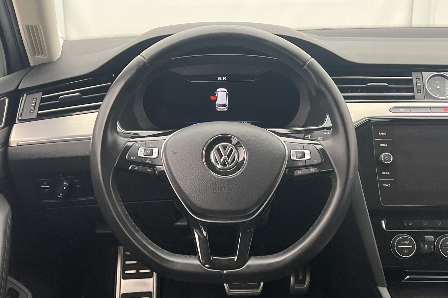 Volkswagen Passat Alltrack TDI 4M Executive Cockpit Drag