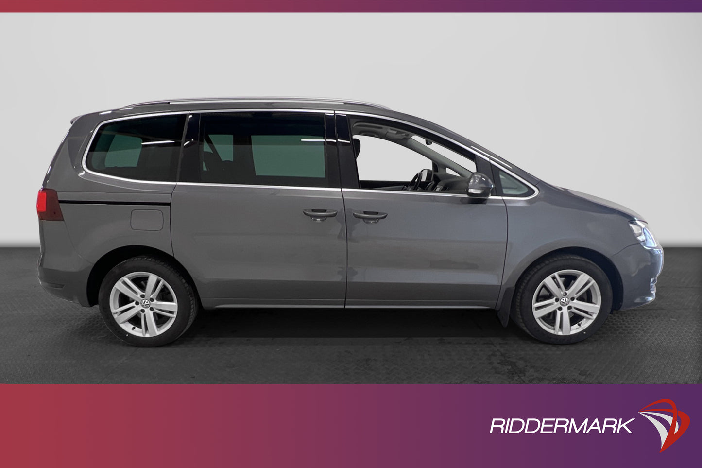 Volkswagen Sharan 2.0 TDI Premium 7-sits Pano Kamera Drag