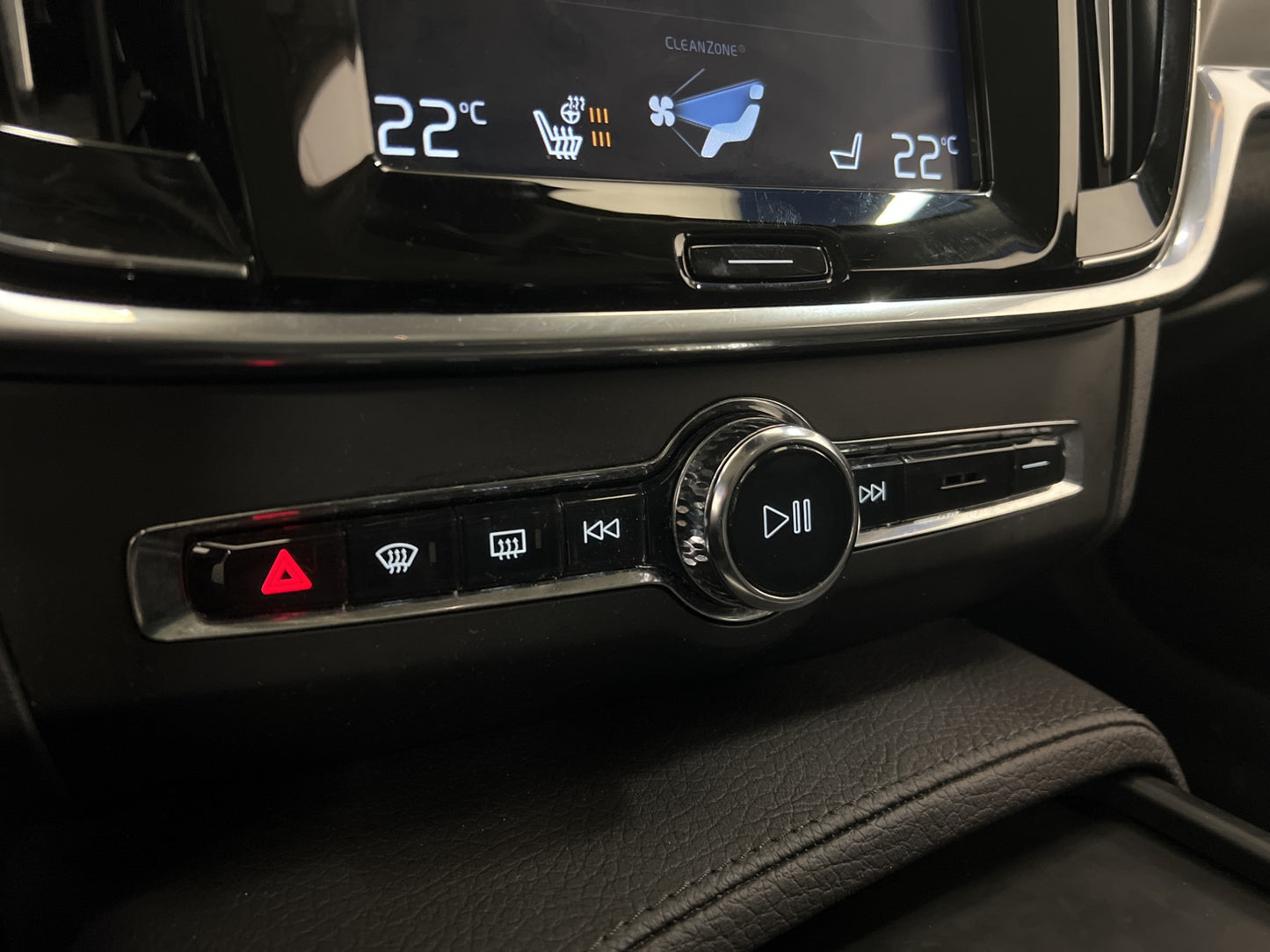 Volvo V90 T4 Advanced Navi Rattvärme Keyless Drag Välservad