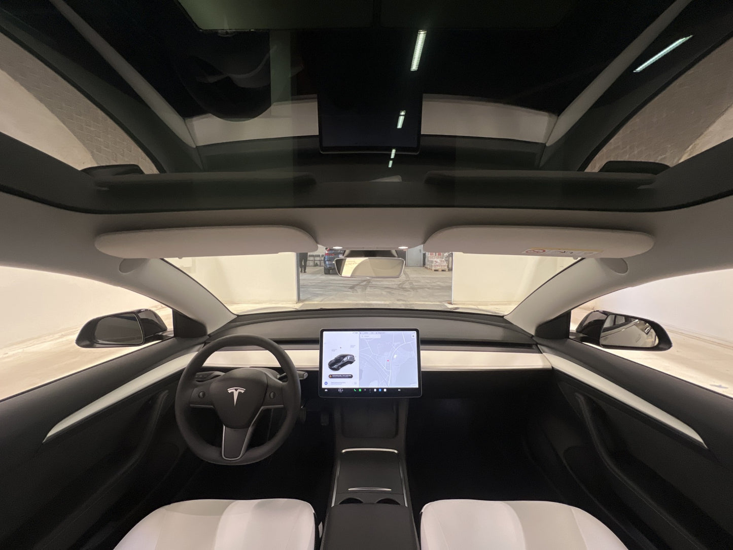 Tesla Model 3 Long Range AWD 440hk Pano Autopilot Sv.Såld