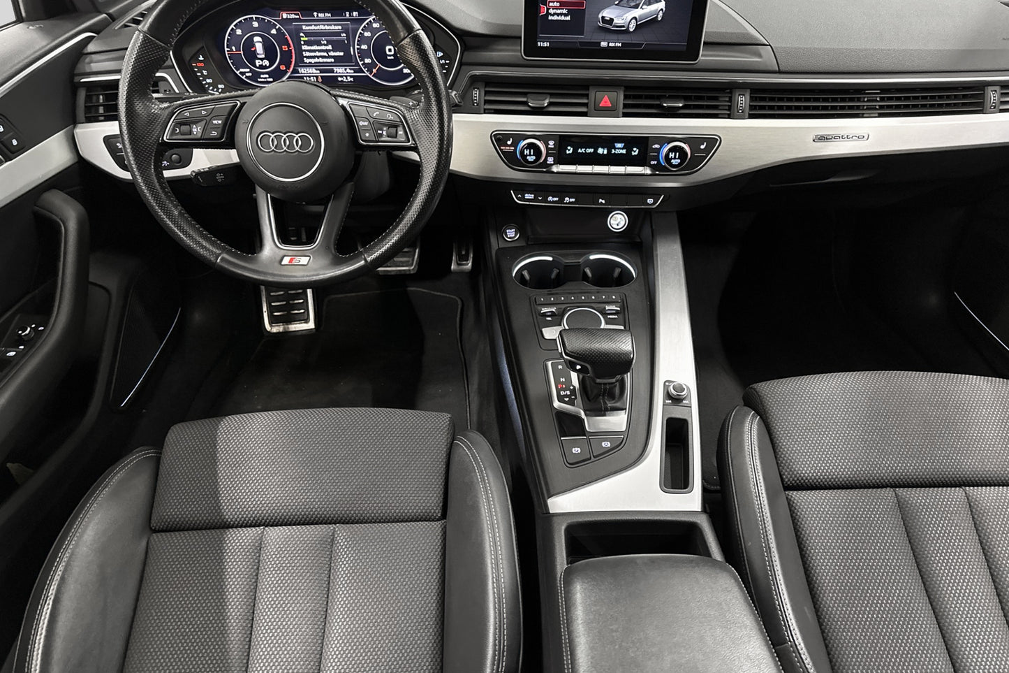 Audi A4 Avant TDI Q 190hk S-Line B&O Cockpit Värm Navi Drag