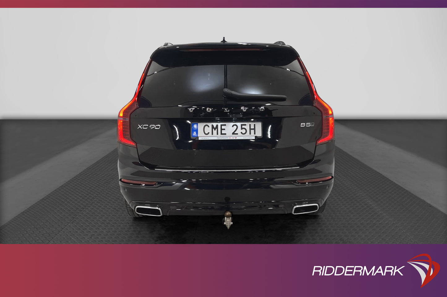 Volvo XC90 B5 AWD R-Design Pro 7-Sits Pano B&W HUD 360º VOC