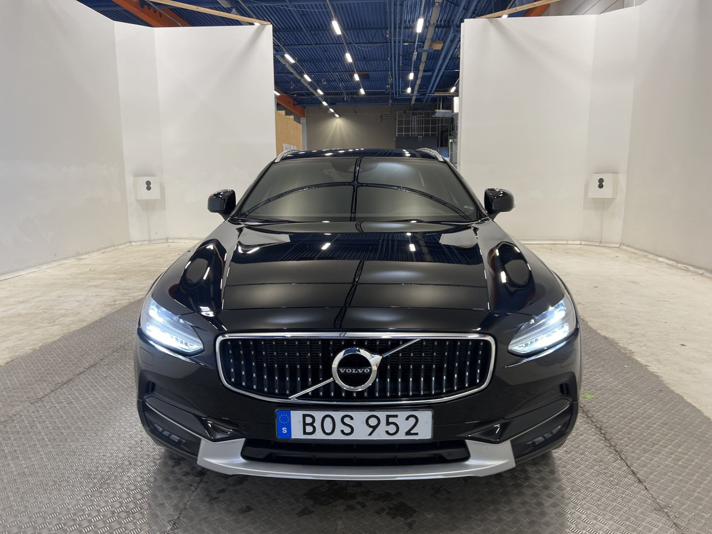 Volvo V90 Cross Country T5 AWD 250hk Inscription VOC B-Värm Drag