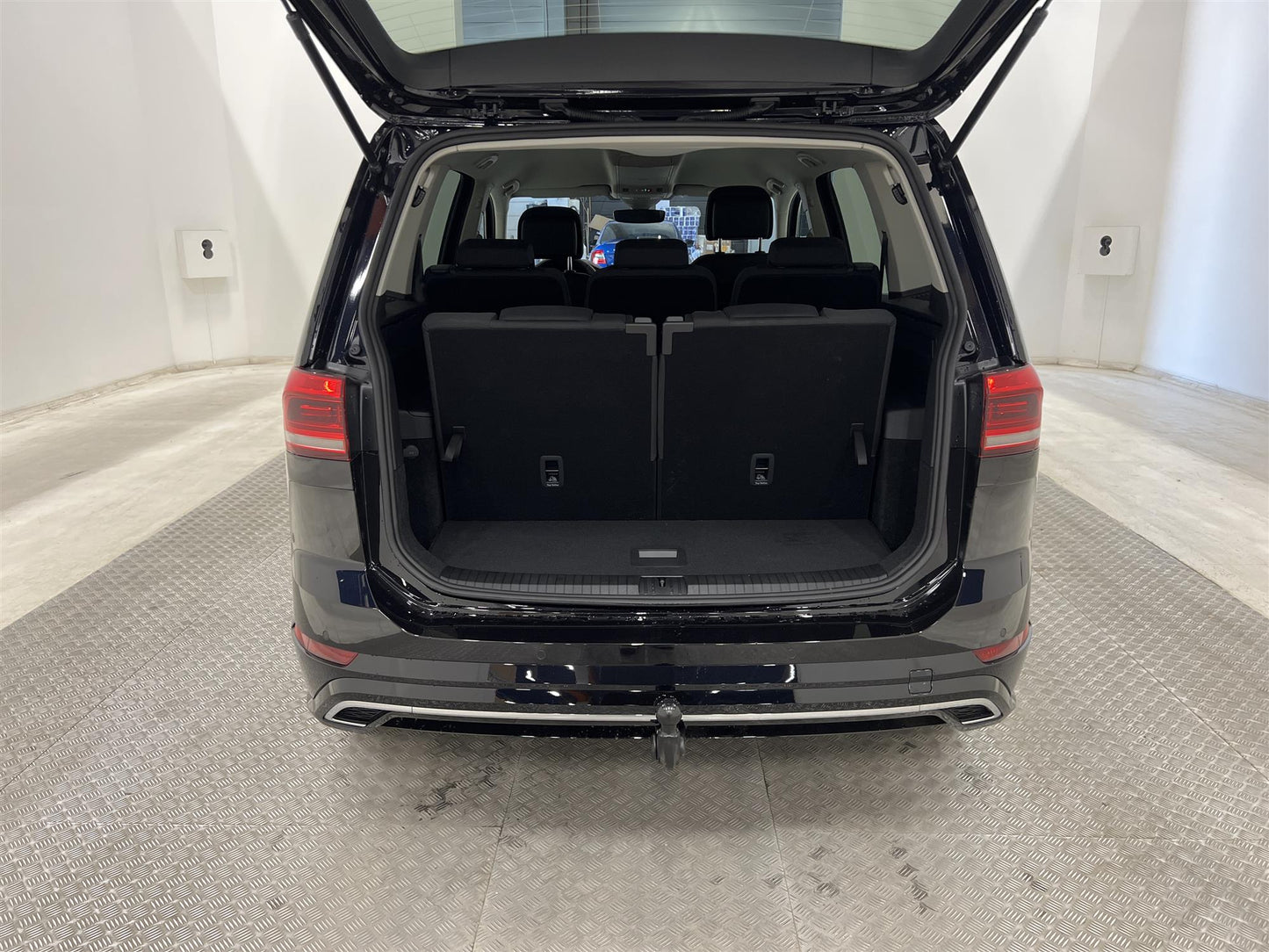 Volkswagen Touran TSI R-Line Cockpit Drag Kamera  7-Sits